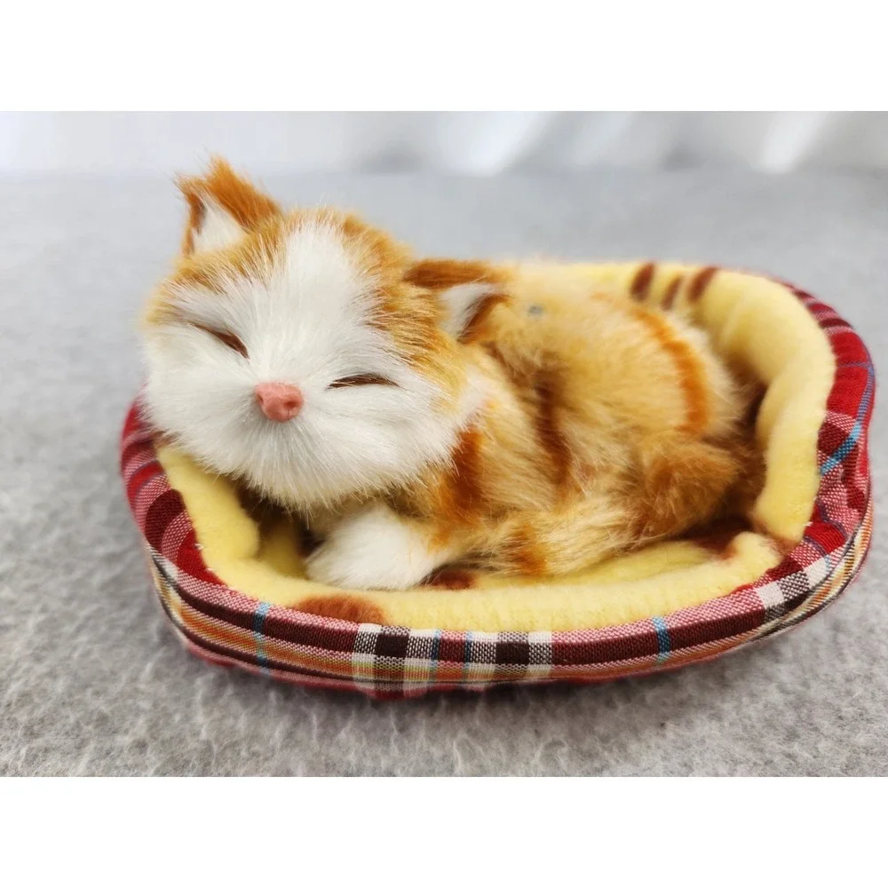 Cat Kitten Plush Fur Small‎ Kitty Sleeping Pink Nose Basket Bed Snores Purrs